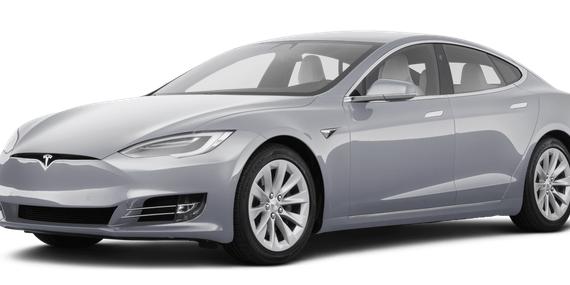 TESLA MODEL S 2018 5YJSA1E49JF239881 image